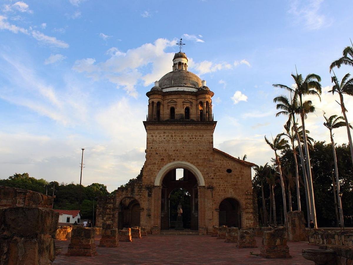 1024px templo histórico en cúcuta